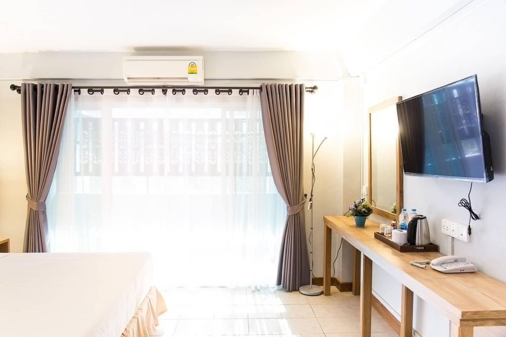 Ratana Hotel Chiang Mai Dış mekan fotoğraf