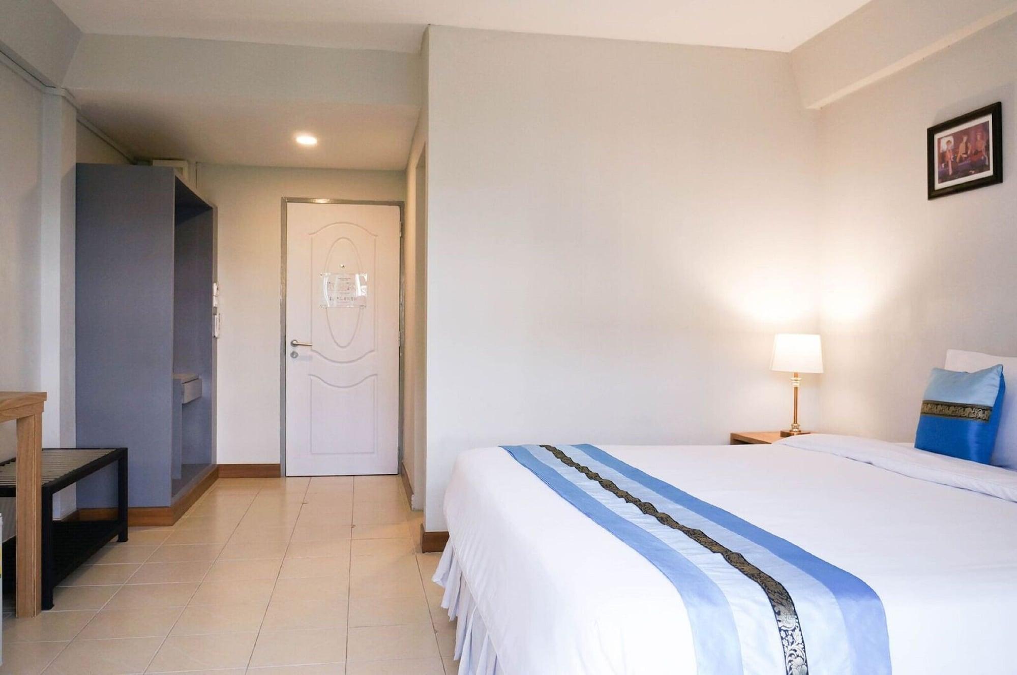 Ratana Hotel Chiang Mai Dış mekan fotoğraf