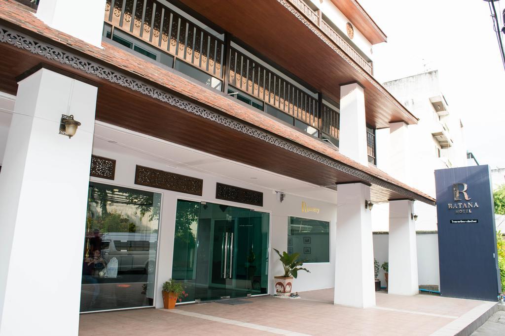Ratana Hotel Chiang Mai Dış mekan fotoğraf
